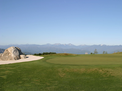 茶臼山ゴルフ倶楽部　ブナの嶺コース