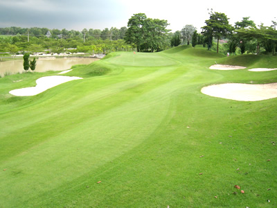 セント・アンドリュース ２０００ ゴルフクラブ（ＳＴ．ＡＮＤＲＥＷＳ ２０００ ＧＣ）（タイ）
